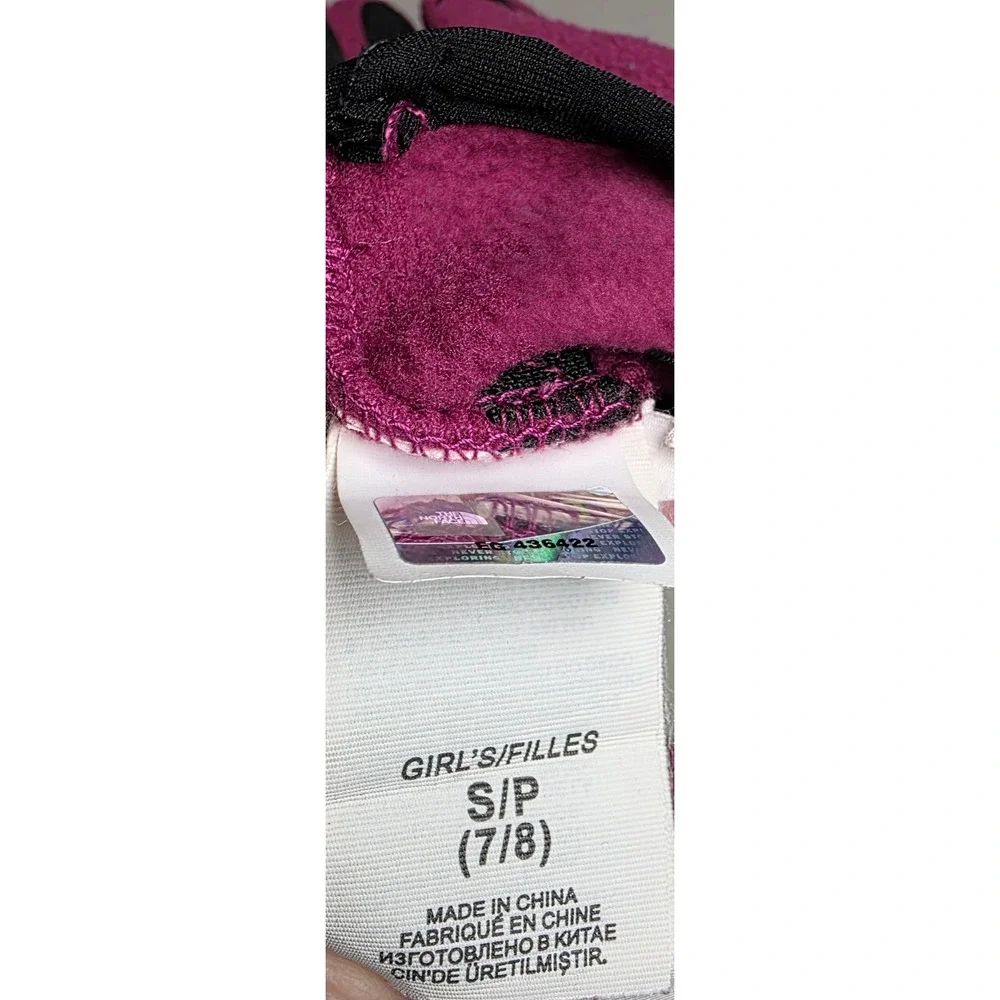 The North Face Girls Denali Fleece Gloves Magenta Pink Black Size S sku 430 7/8